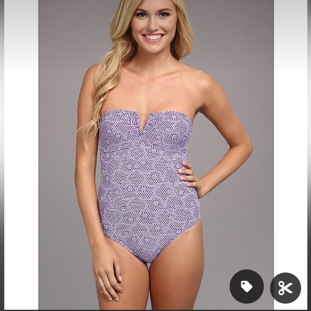 Lole Island Bubble Cutout Back Strapless Aztec Print Swimsuit Size Medium